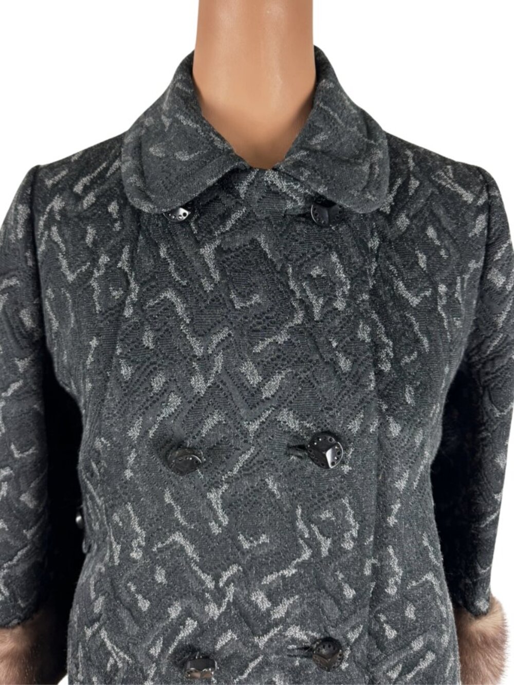 1960s Double‑Breasted Wool Jacquard Evening Coat w/ Mink Trim – Armand Paris NY - Picture 5 of 10